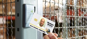 Jak vybrat RFID kartu pro váš kartový systém